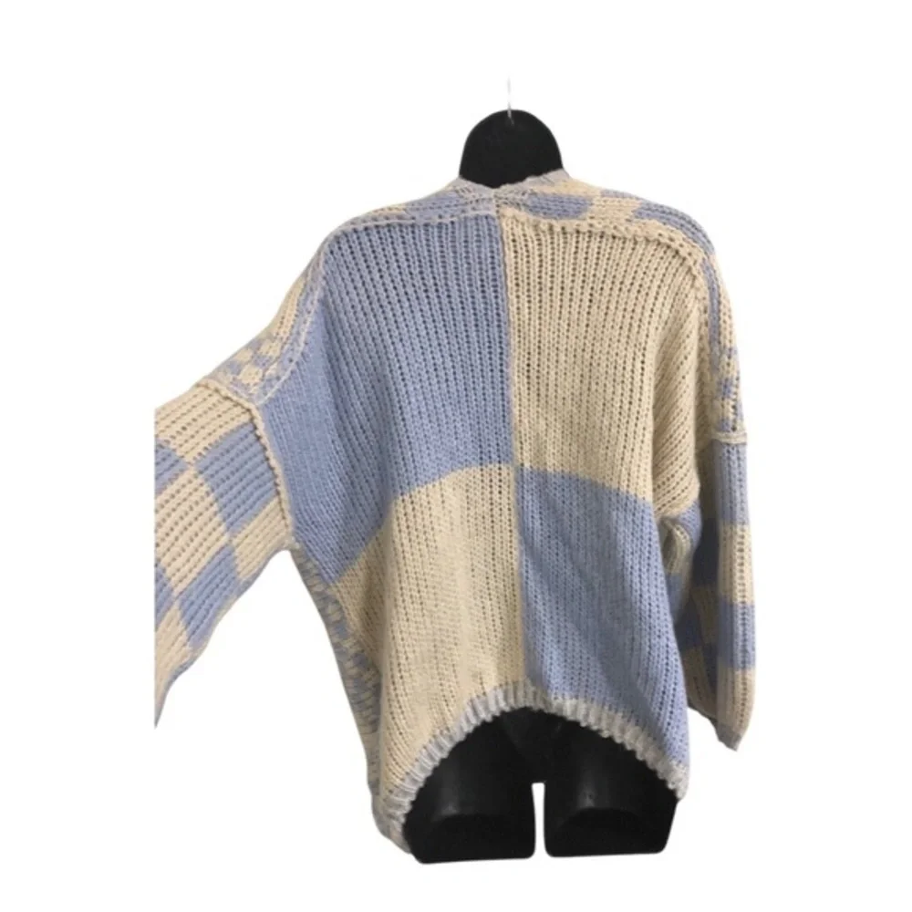 Altar'd State‎ cream & blue colorblock crochet heirloom chunky cardigan size S/M